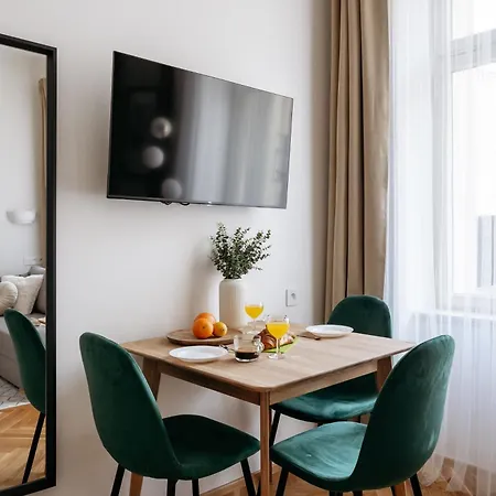 Days - Fully Equipped Near Wenceslas Square Πράγα