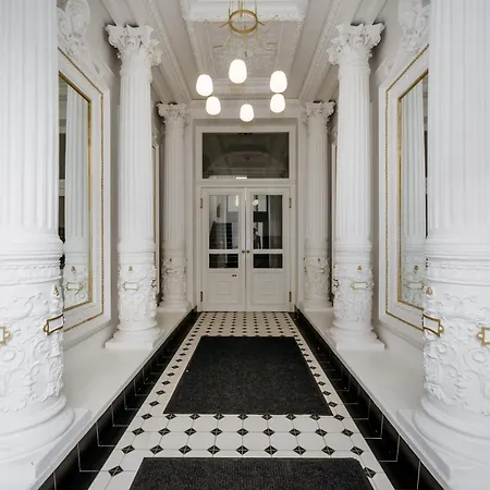 Days - Fully Equipped Near Wenceslas Square *